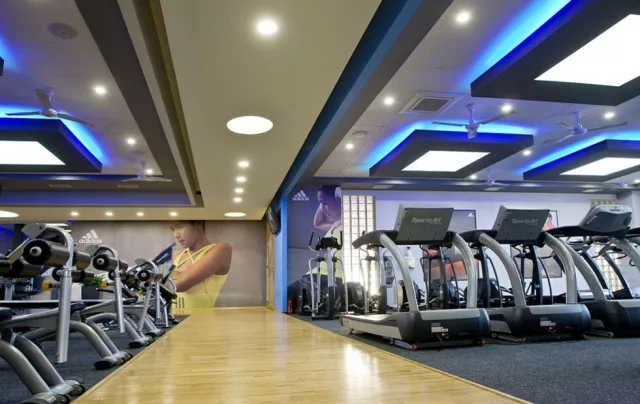 Saturn Fitness Centrum - Warszawa