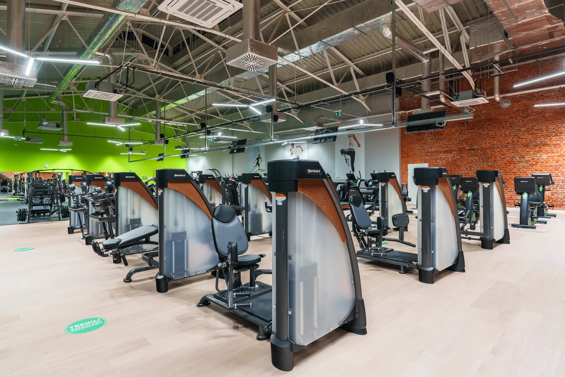 Ile sprzętów do siłowni naprawdę potrzeba ?