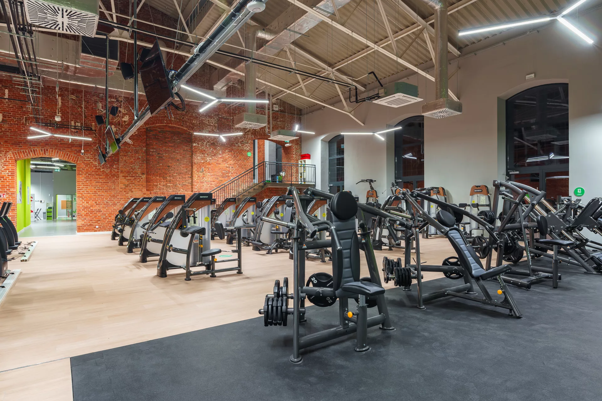 Ile sprzętów do siłowni naprawdę potrzeba ?