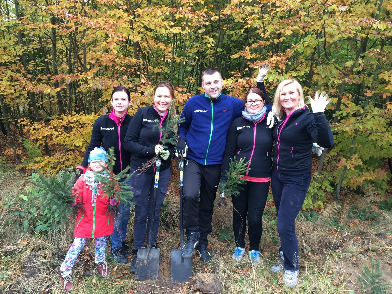 Akcja Eco-Powr™ sadzenie drzew