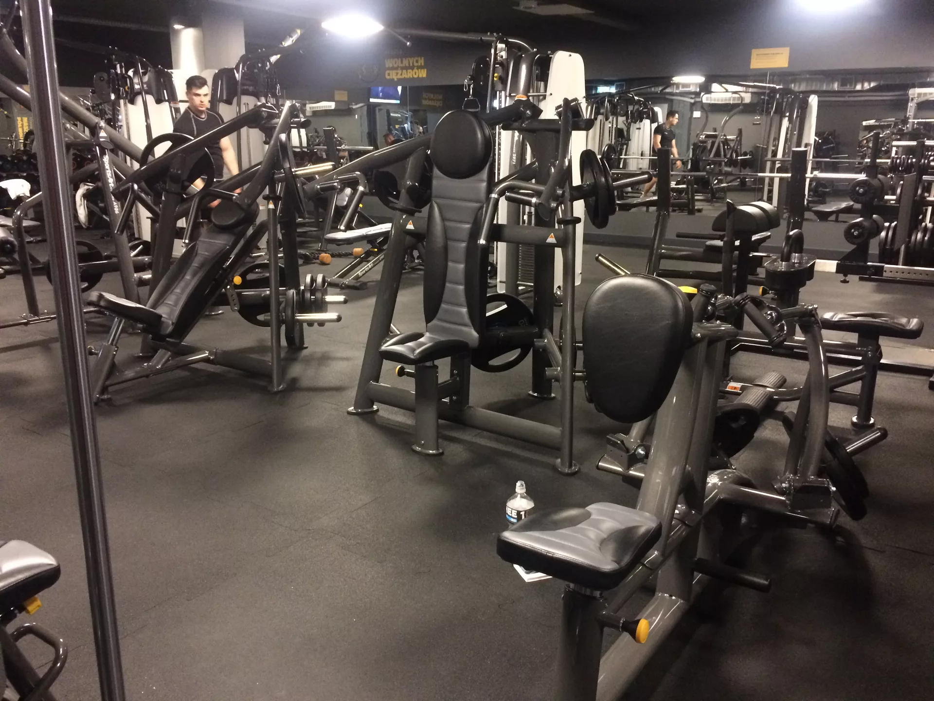 SportsArt wyposaża sieć Smart Gym