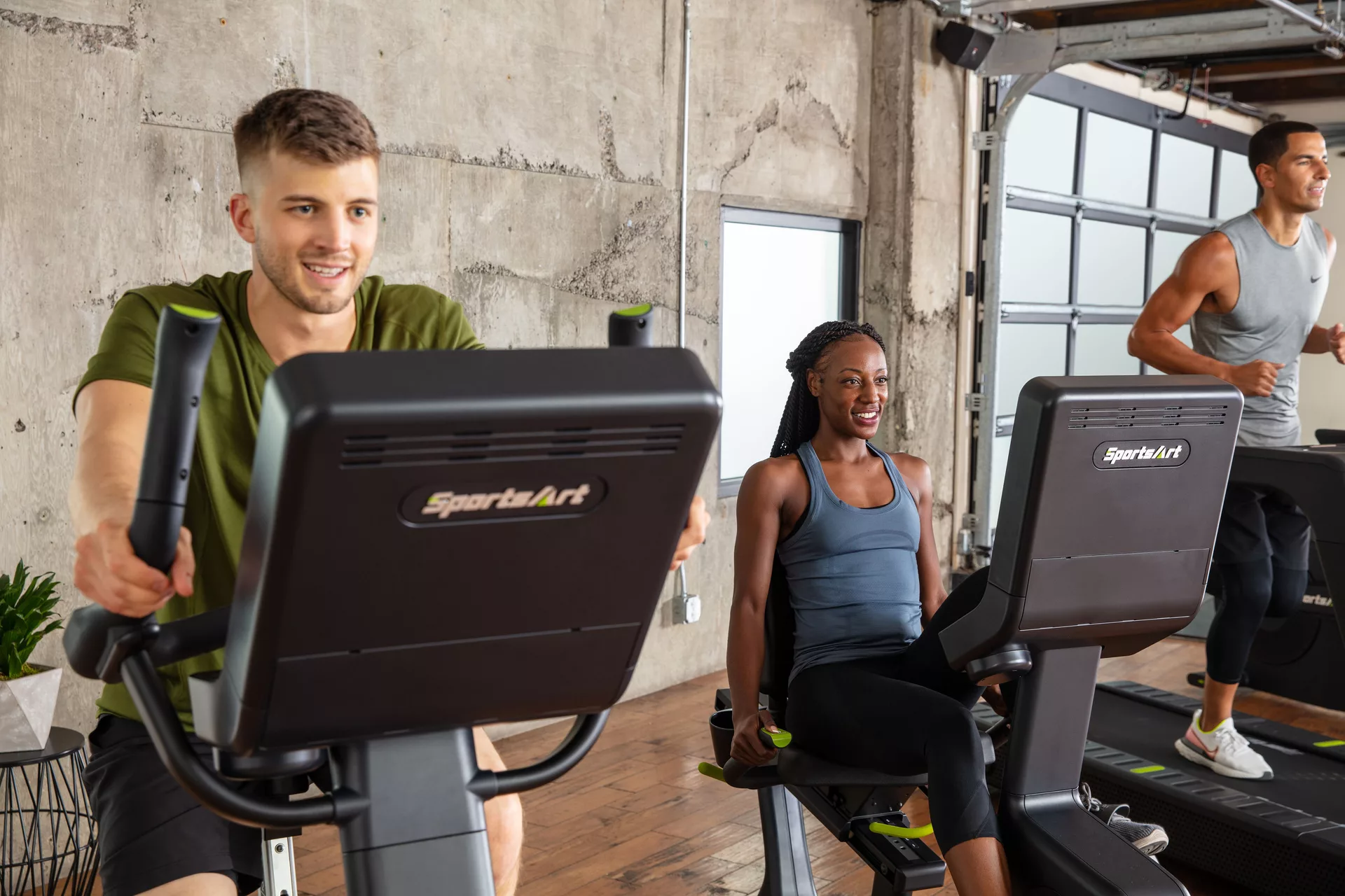 Pomożemy Ci otrzymać finansowanie na nowy sprzęt do Twojej siłowni - poznaj bliżej program “Refresh your club”